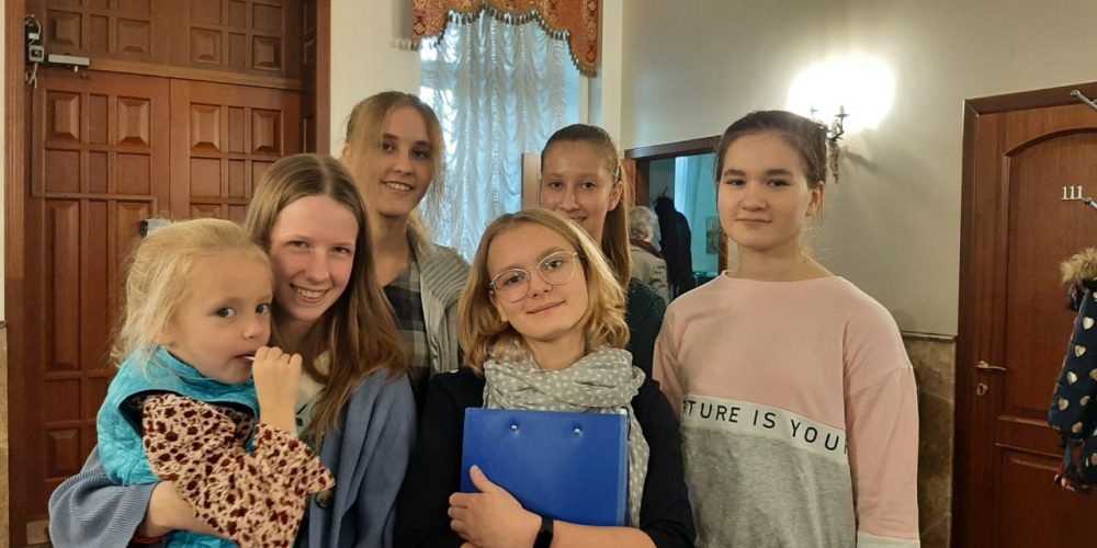 Открывается набор на новый учебный год в воскресную школу для детей при храме Покрова Пресвятой Богородицы в Медведкове