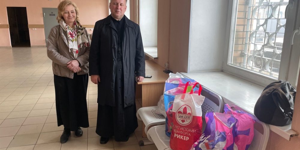 В дни празднования Святой Пасхи миссионеры храмов Живоначальной Троицы при бывшем приюте Бахрушиных и преподобного Сергия Радонежского в Бибиреве посетили ФКУ СИЗО-4 УФСИН