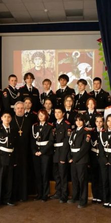 Клирик храма Покрова Пресвятой Богородицы в Медведкове встретился с кадетами-старшеклассниками ГБОУ № 285