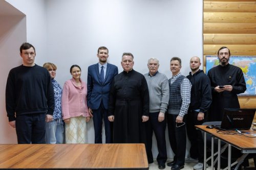 Миссионер храма Троицы Живоначальной при бывшем приюте Бахрушиных провёл семинар на тему: «Тюремная (волонтёрская) миссия: опыт современной московской практики»