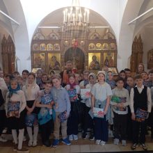 Ученики школы № 967 имени героя Сов.Союза В.А.Комагорова посетили храм святого благоверного князя Димитрия Донского в Раеве с экскурсией